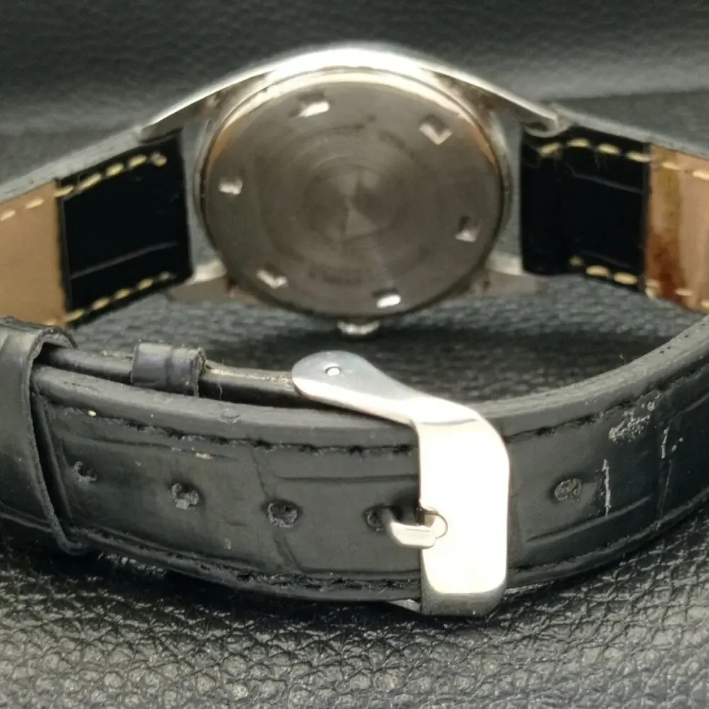 Vintage 1979 Favre Leuba Manual Mens Silver Watch W/Leather Strap